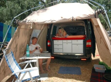 VW Bus Heckzelt