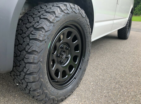 Felgen 18 Steel oval black Offroad