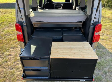 opel zafira life bett